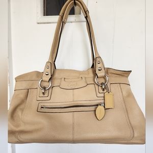Pre-owned Coach, Cream color, Large, unique.